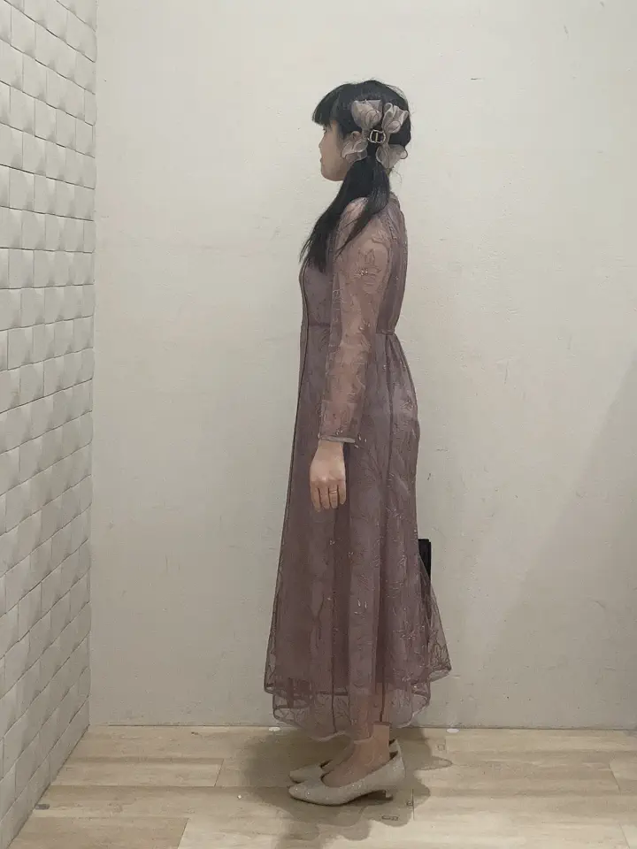 ANY SIS 川根　彩 コーディネート画像
