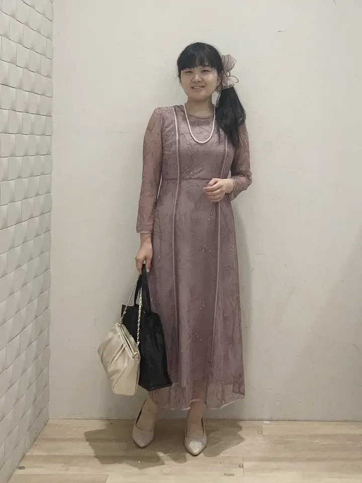 ANY SIS 川根　彩 コーディネート画像