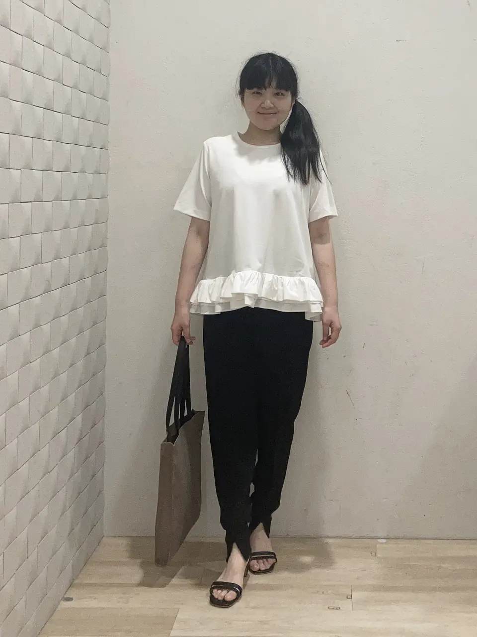  川根　彩 コーディネート画像