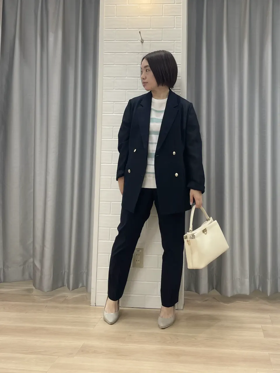 ANY SIS 丸岡 コーディネート画像