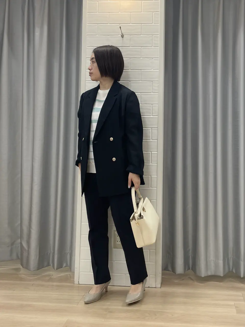 ANY SIS 丸岡 コーディネート画像