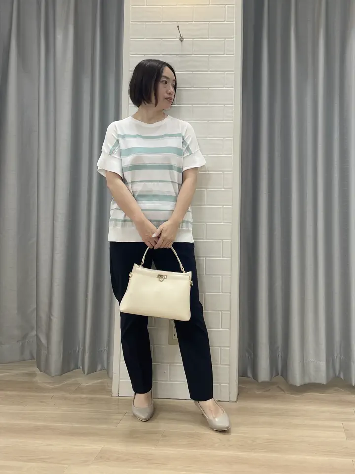 ANY SIS 丸岡 コーディネート画像