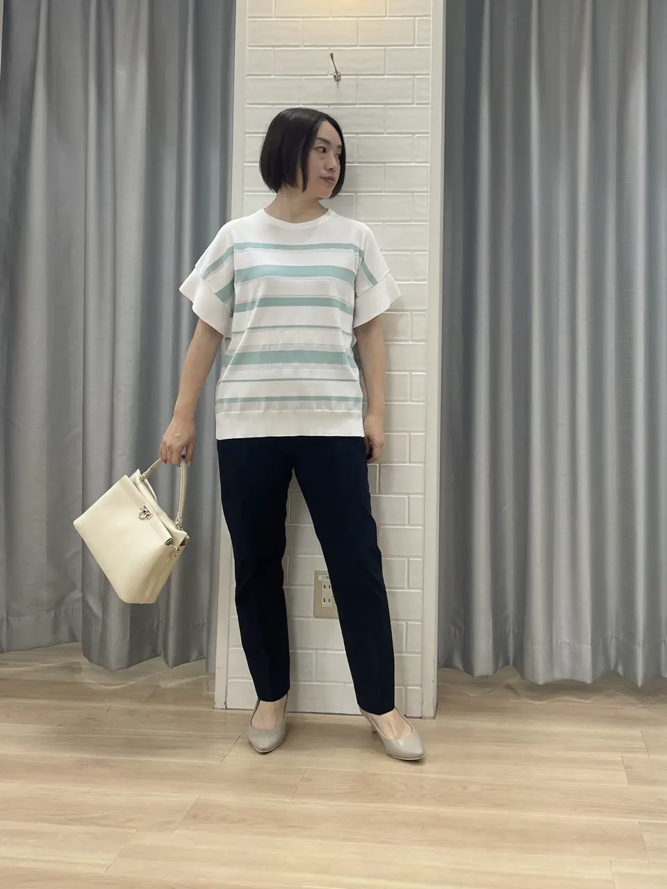 ANY SIS 丸岡 コーディネート画像