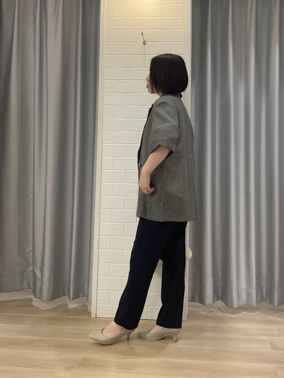 ANY SIS 丸岡 コーディネート画像