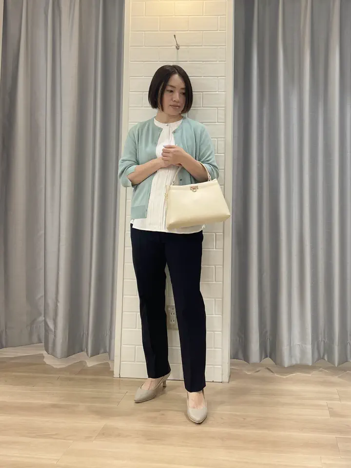 ANY SIS 丸岡 コーディネート画像