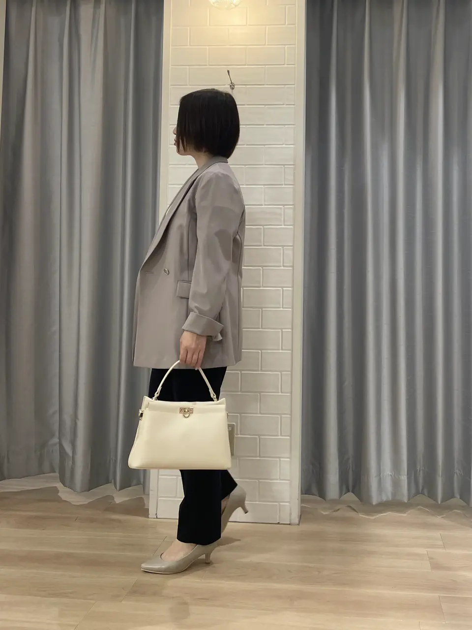 ANY SIS 丸岡 コーディネート画像