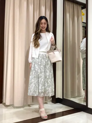 ANY SIS STAFF コーディネート画像