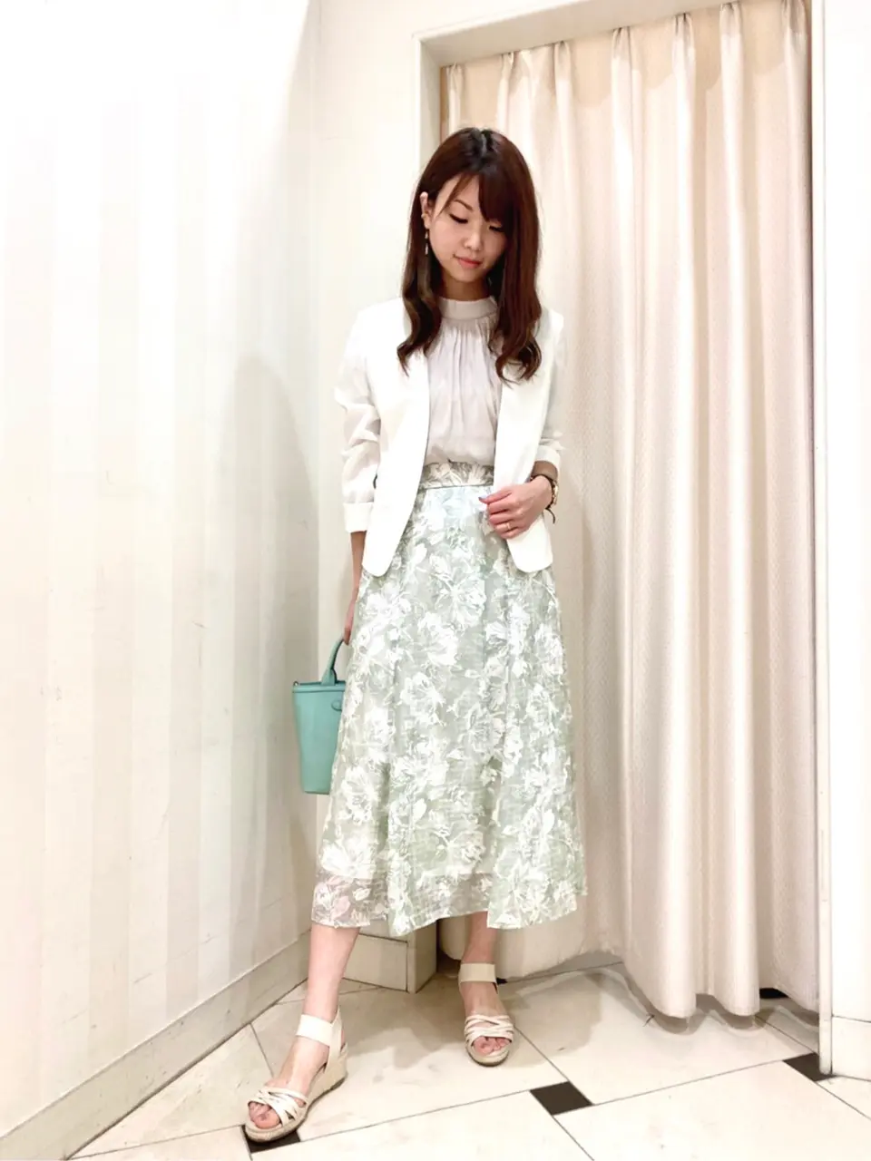 ANY SIS 金井 コーディネート画像