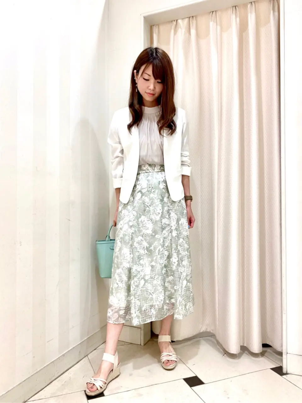 ANY SIS 金井 コーディネート画像