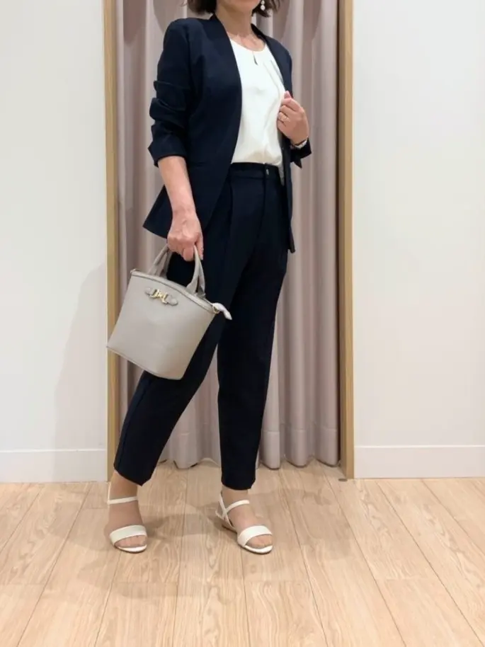 ANY SIS 見帆 コーディネート画像