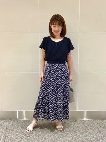 ANY SIS 浅野 コーディネート画像