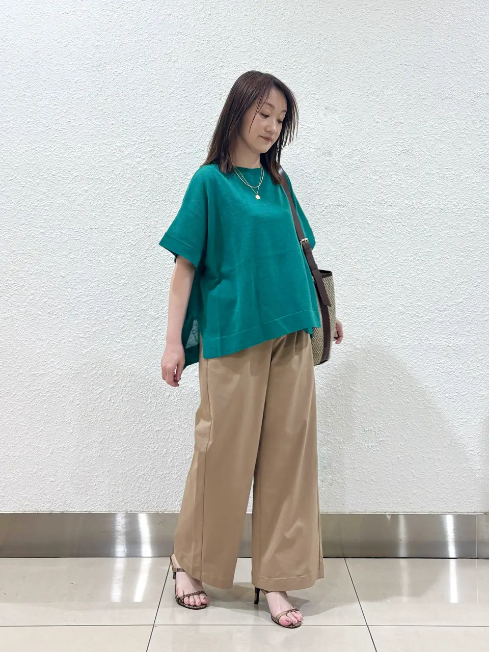 ANY 加藤 コーディネート画像