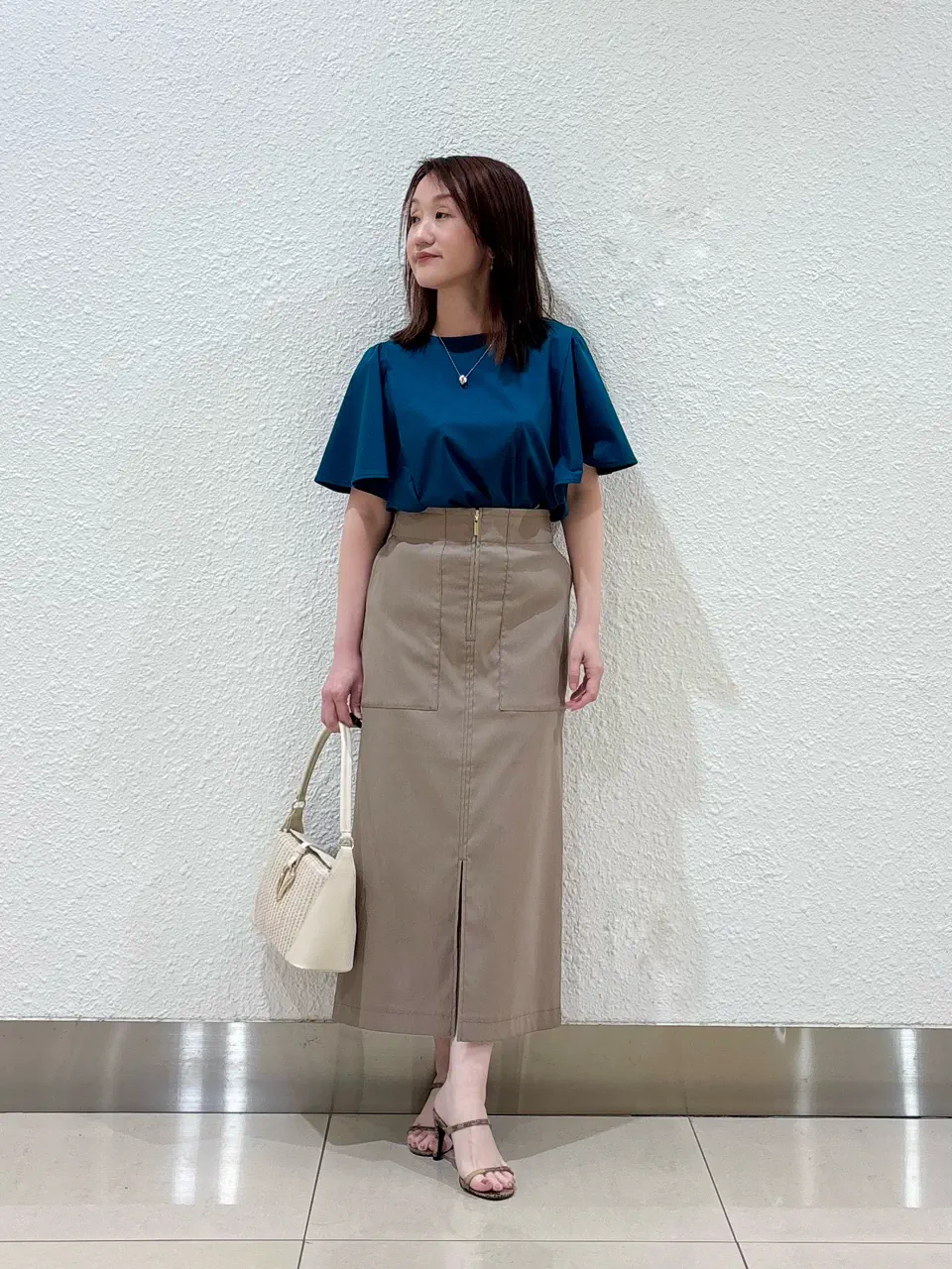 ANY SIS 加藤 コーディネート画像