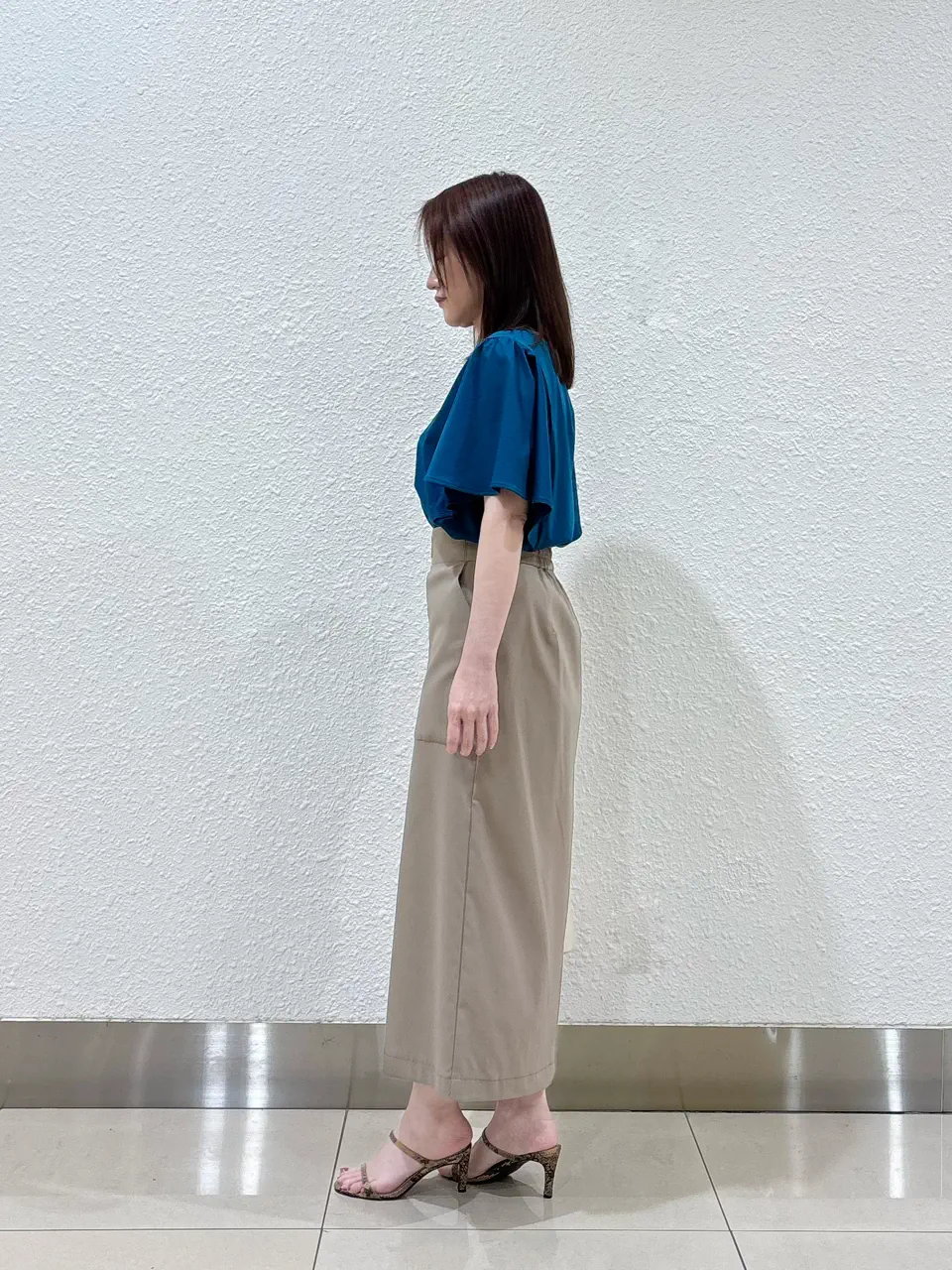 ANY SIS 加藤 コーディネート画像