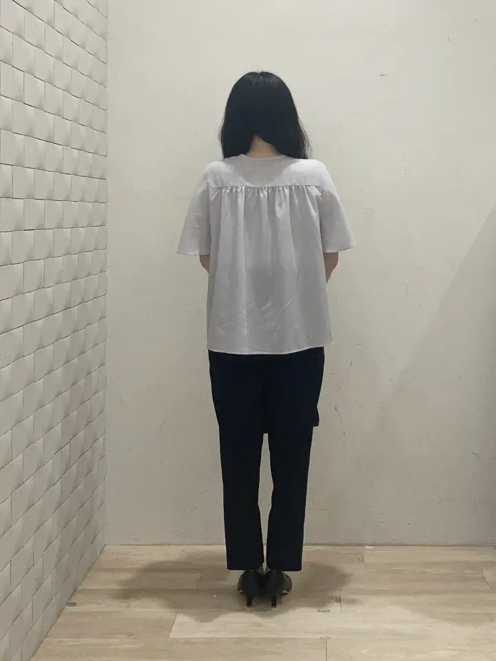 組曲 川根　彩 コーディネート画像