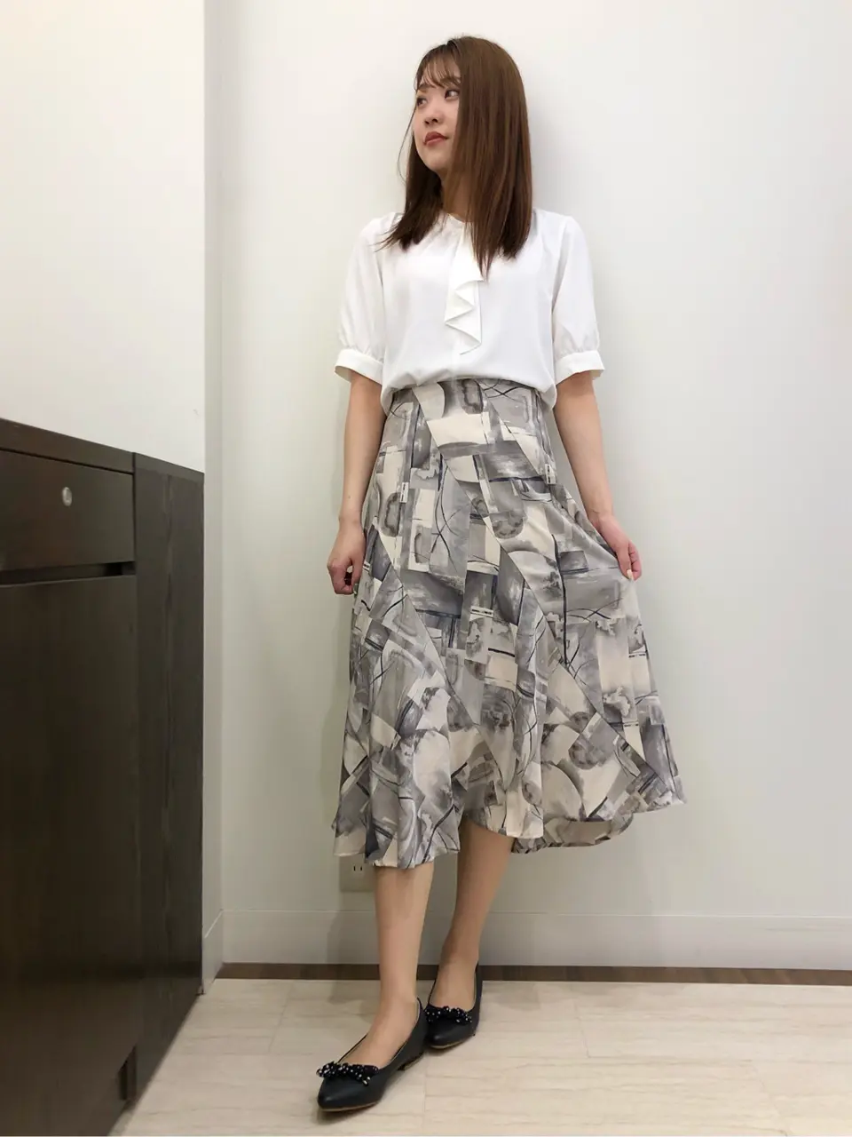 ANY SIS スタッフ コーディネート画像