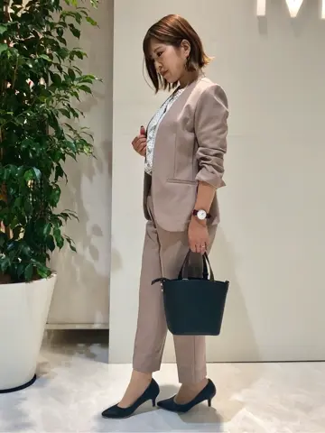 ANY SIS tomo コーディネート画像