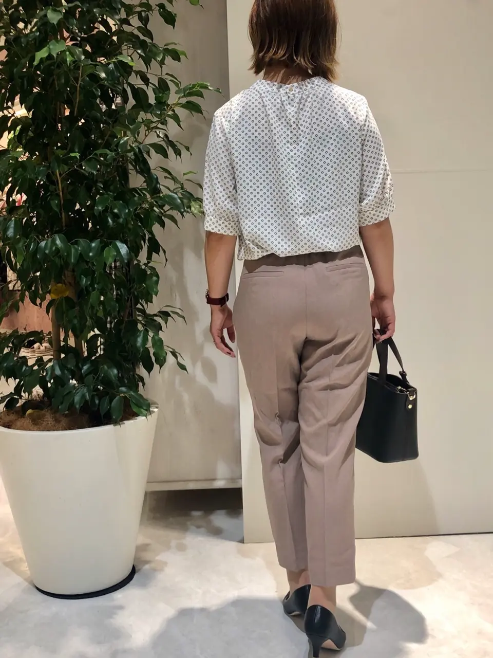 ANY SIS tomo コーディネート画像