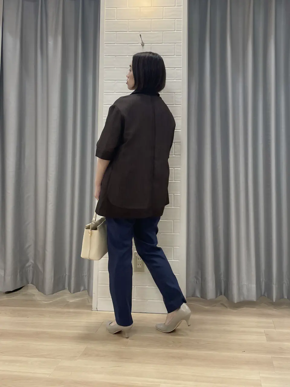 ANY SIS 丸岡 コーディネート画像