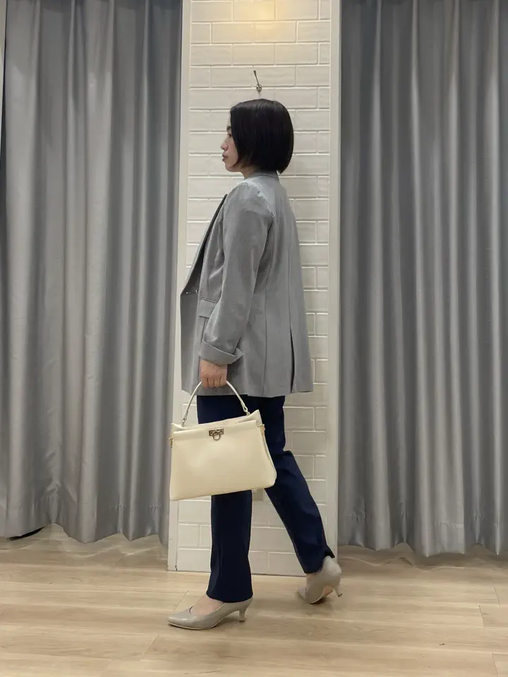 ANY SIS 丸岡 コーディネート画像