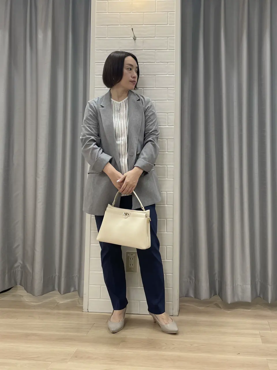 ANY SIS 丸岡 コーディネート画像