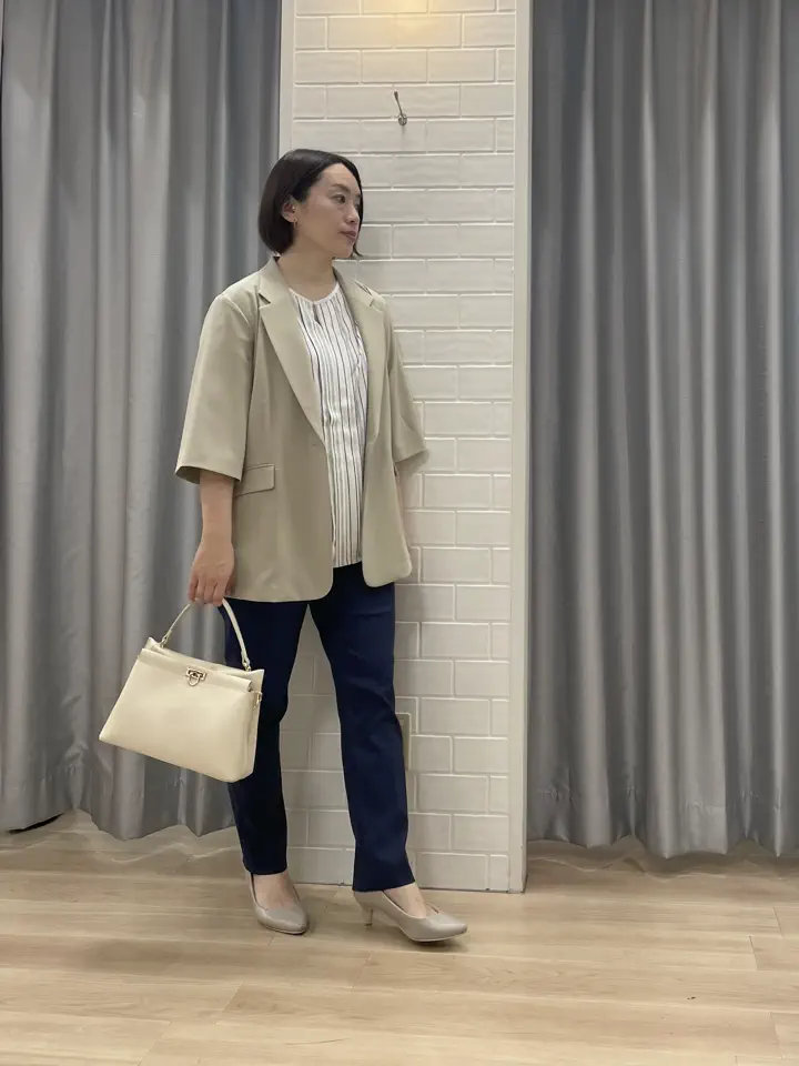 ANY SIS 丸岡 コーディネート画像