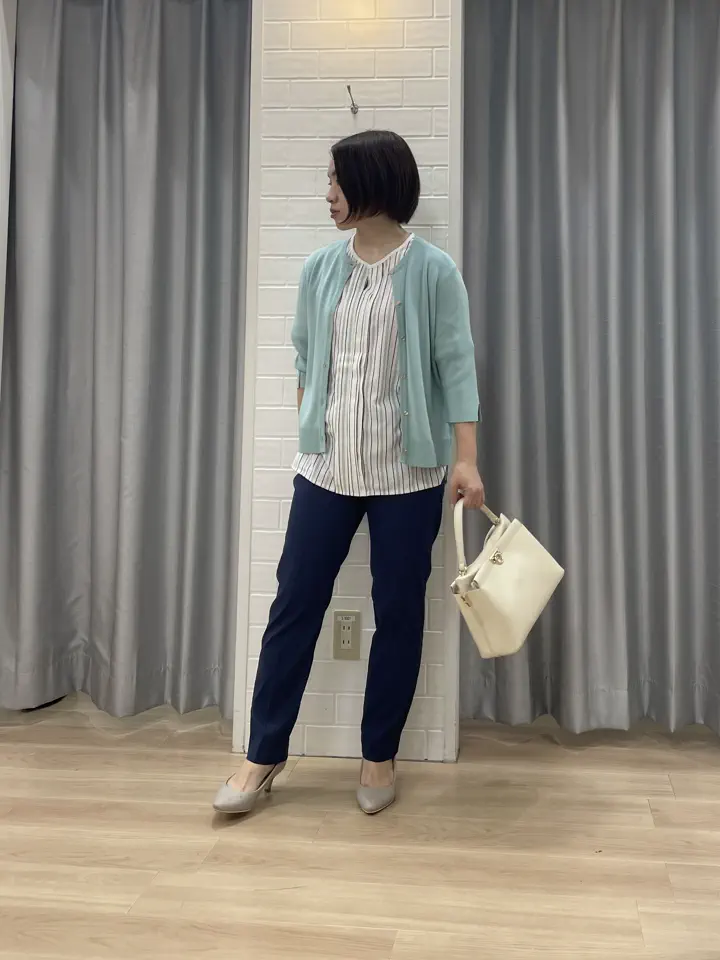 ANY SIS 丸岡 コーディネート画像