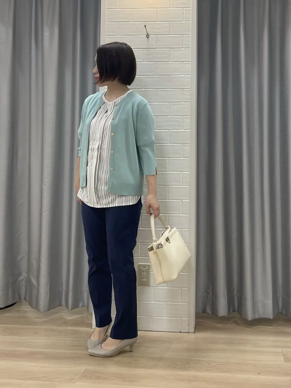 ANY SIS 丸岡 コーディネート画像