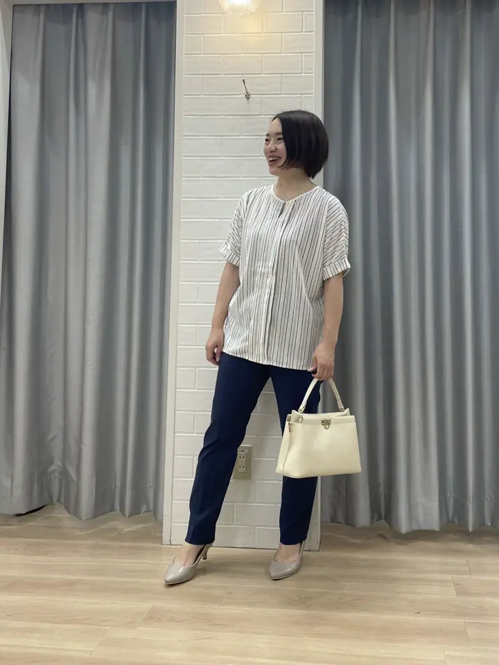 ANY SIS 丸岡 コーディネート画像
