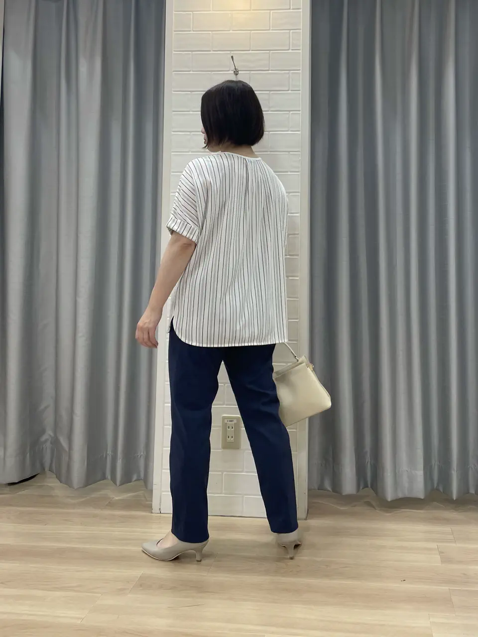 ANY SIS 丸岡 コーディネート画像