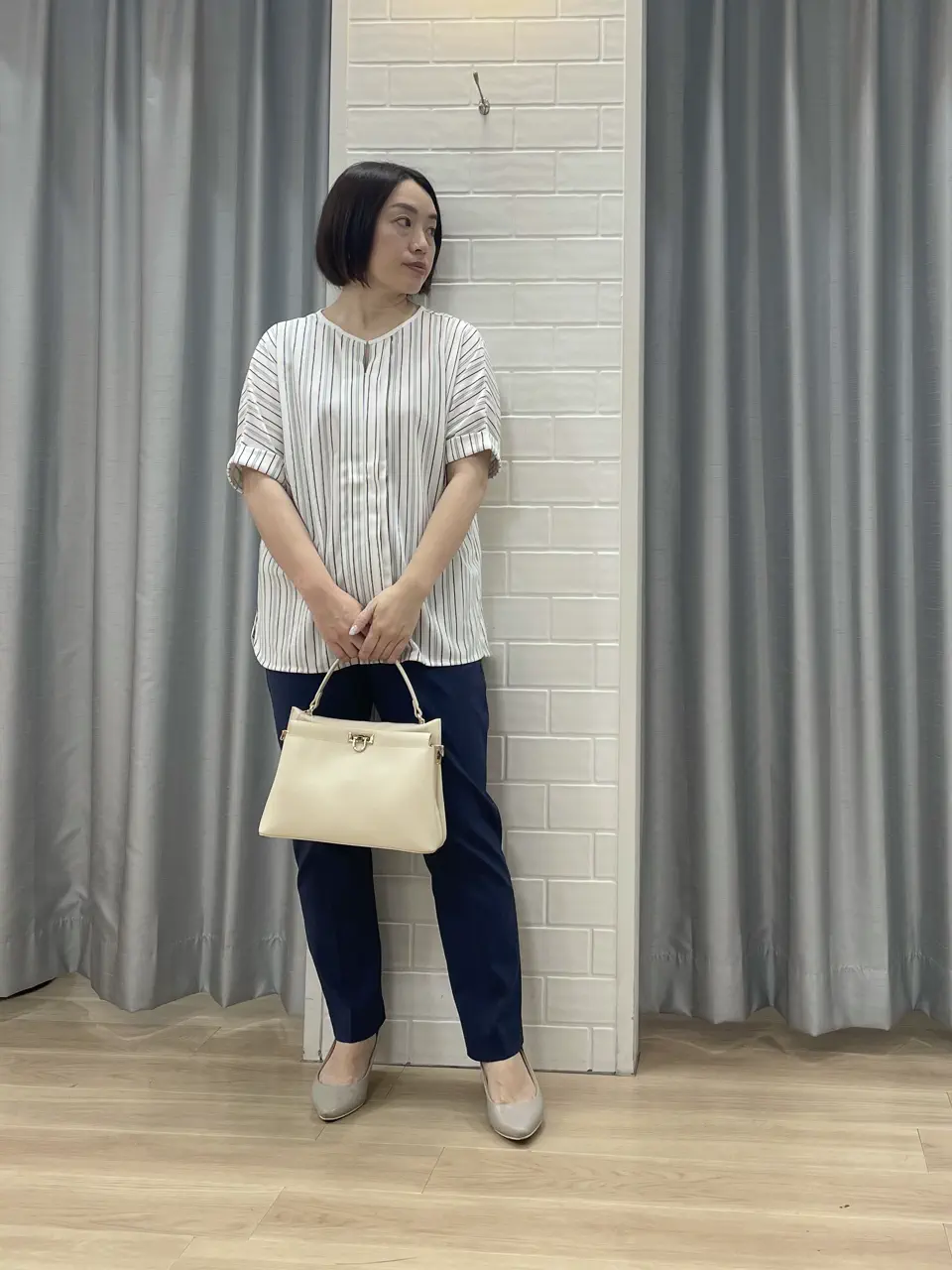ANY SIS 丸岡 コーディネート画像