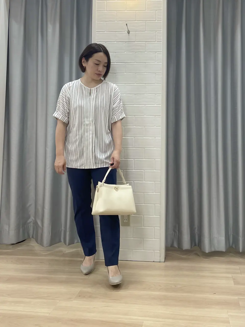 ANY SIS 丸岡 コーディネート画像