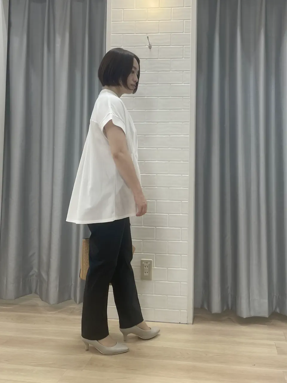 ANY SIS 丸岡 コーディネート画像