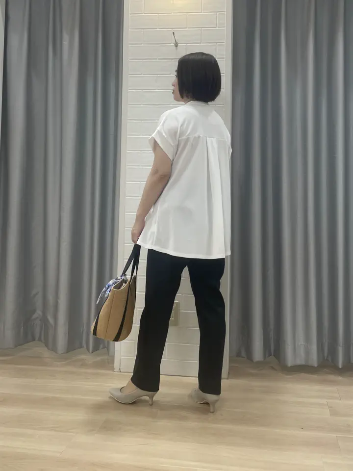 ANY SIS 丸岡 コーディネート画像