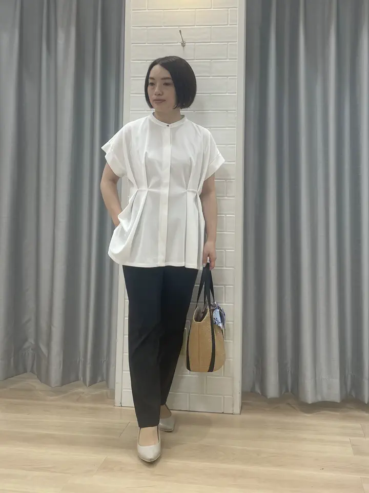 ANY SIS 丸岡 コーディネート画像