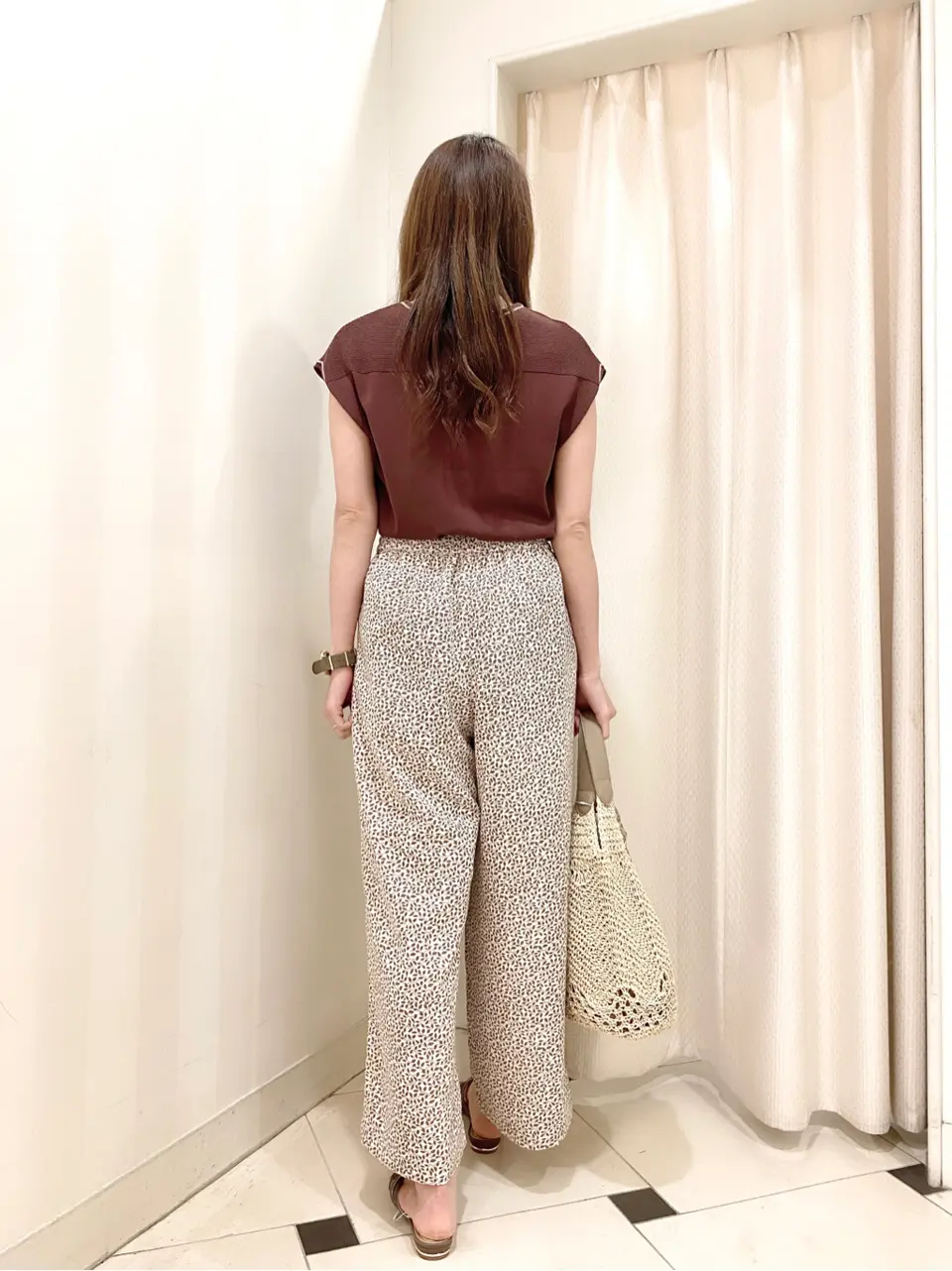 ANY SIS 金井 コーディネート画像