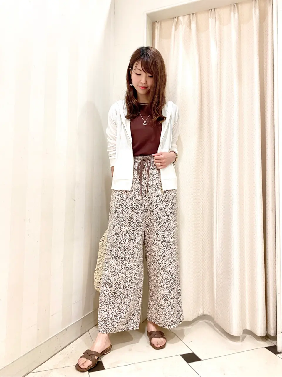 ANY SIS 金井 コーディネート画像