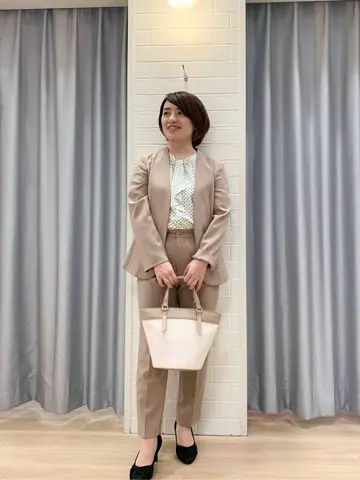 ANY SIS 丸岡 コーディネート画像