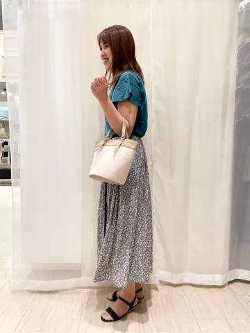 ANY SIS 塩田 コーディネート画像