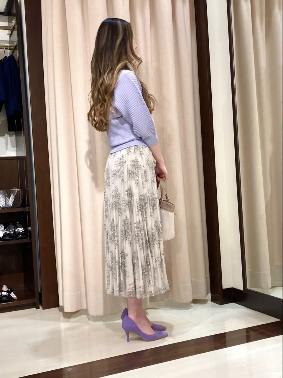 ANY SIS STAFF コーディネート画像