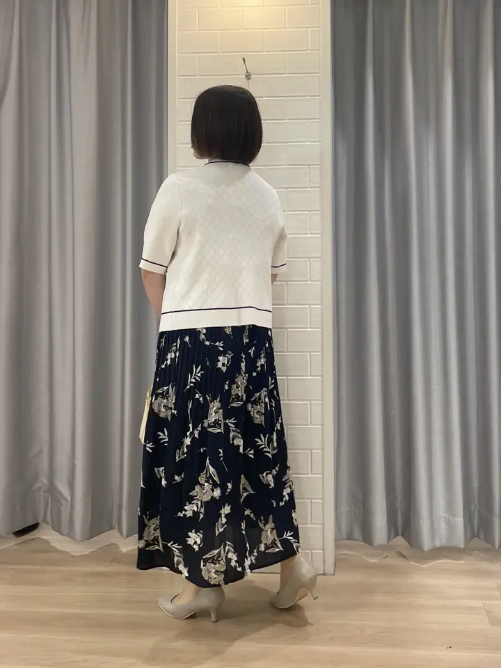 ANY SIS 丸岡 コーディネート画像