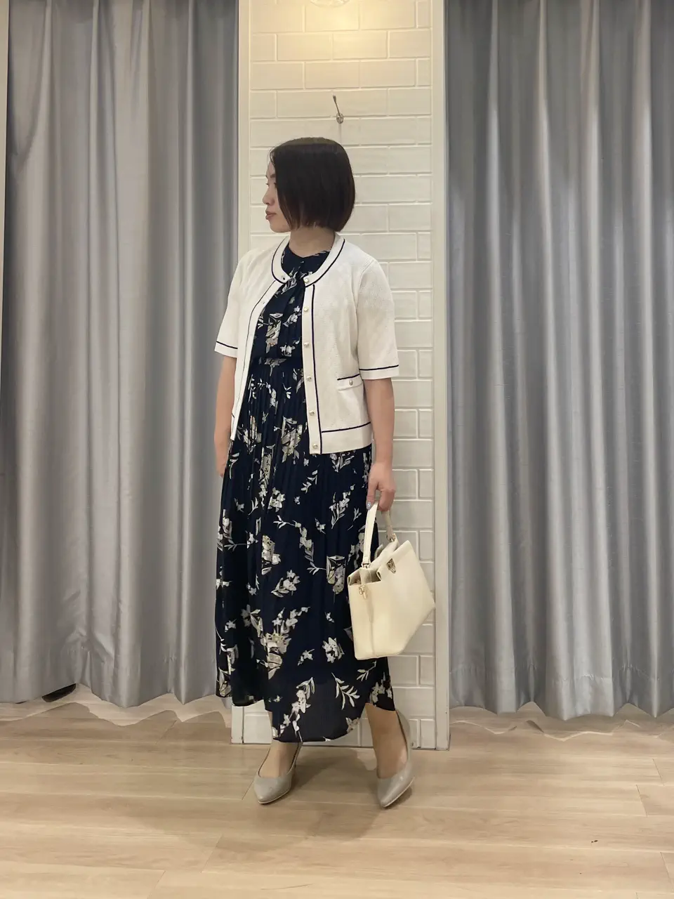 ANY SIS 丸岡 コーディネート画像