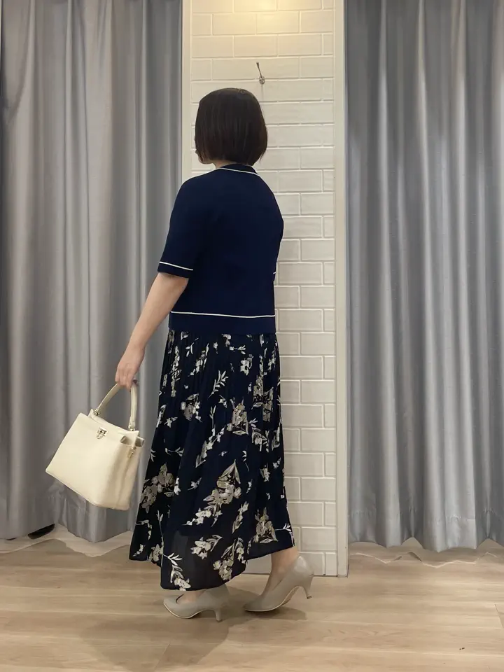 ANY SIS 丸岡 コーディネート画像