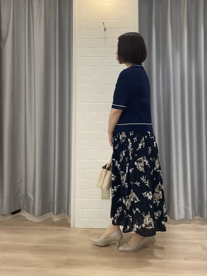 ANY SIS 丸岡 コーディネート画像