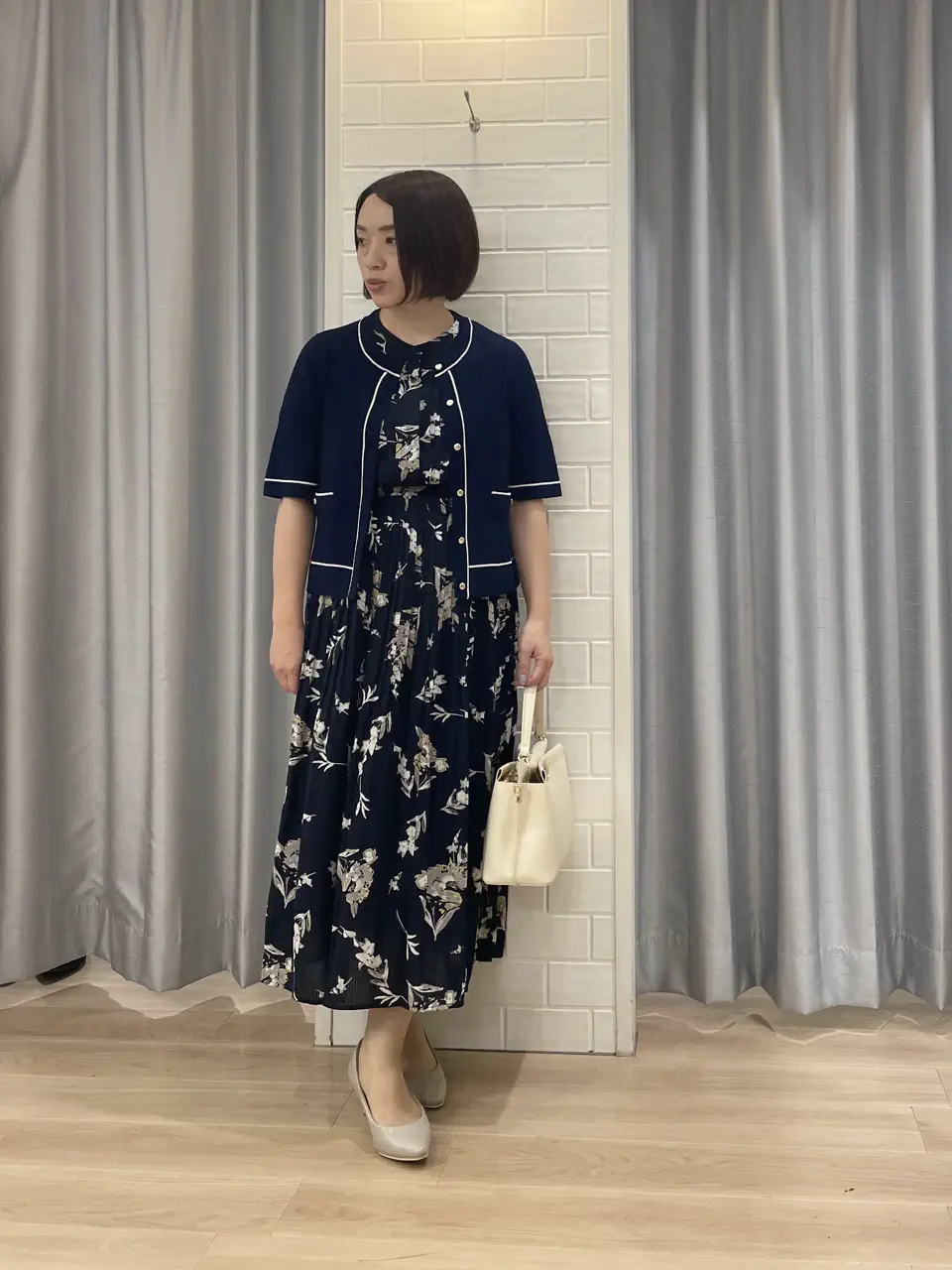 ANY SIS 丸岡 コーディネート画像