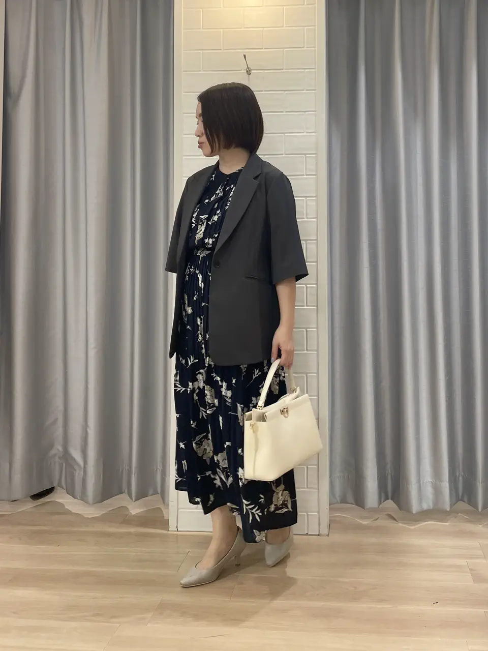ANY SIS 丸岡 コーディネート画像