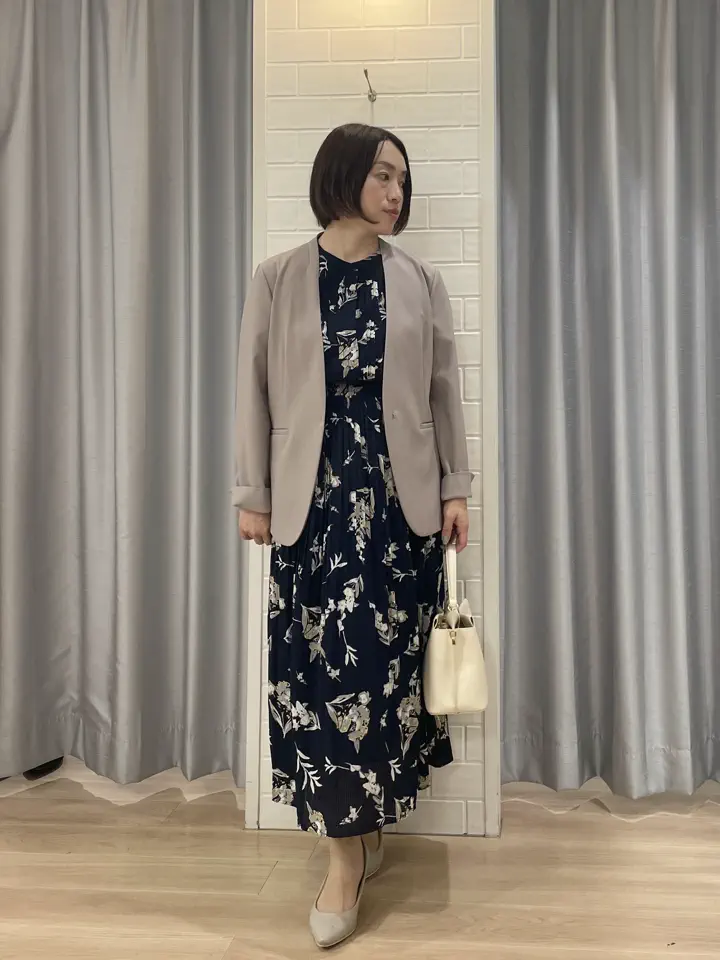 ANY SIS 丸岡 コーディネート画像