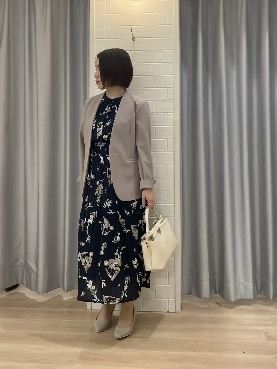 ANY SIS 丸岡 コーディネート画像