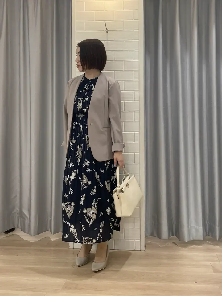 ANY SIS 丸岡 コーディネート画像