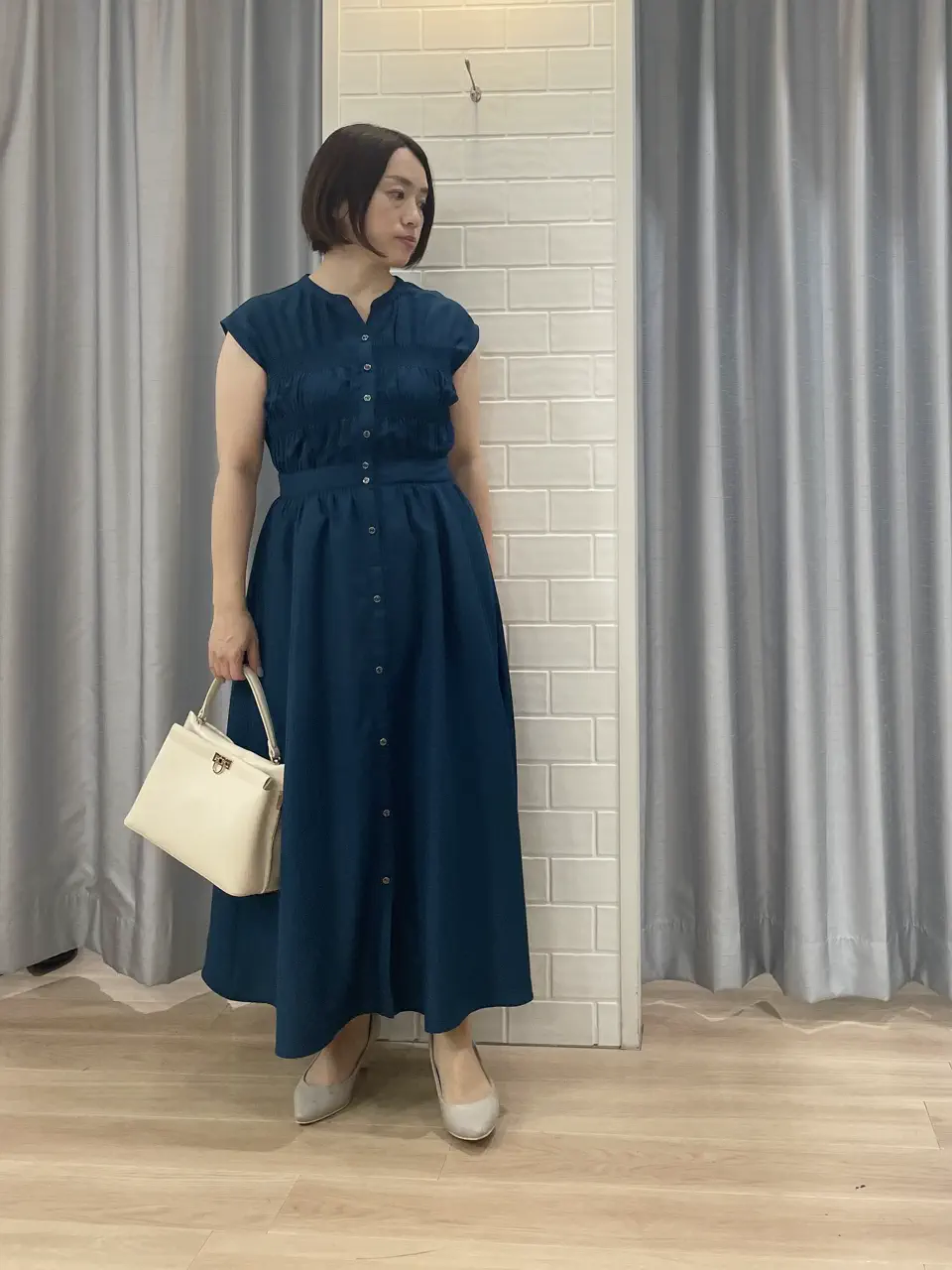 ANY SIS 丸岡 コーディネート画像